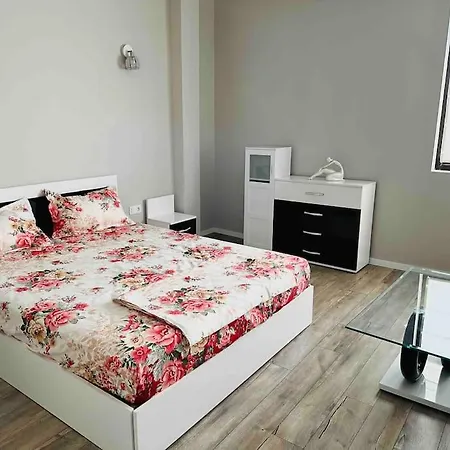 Location Black Sea Luxury Angie !
